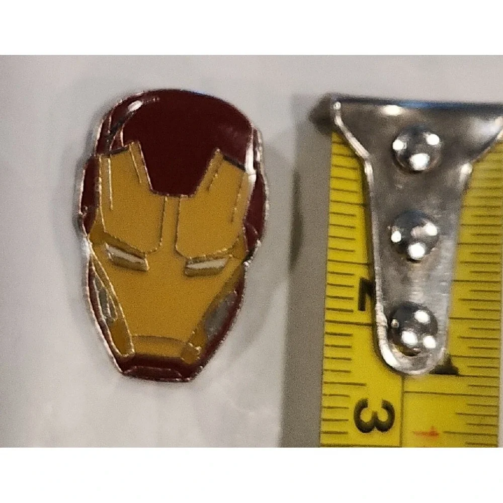 Disney Pin Iron Man Marvel Comics Superhero Hero Avengers 00009 Red Gold Helmet